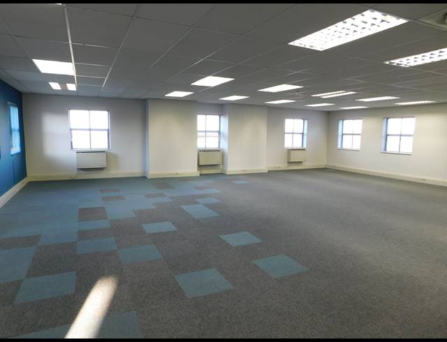 402M² OFFICE TO LET IN ILLOVO